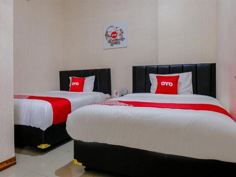 Reddoorz Near Flyover Arjosari مالانغ المظهر الخارجي الصورة