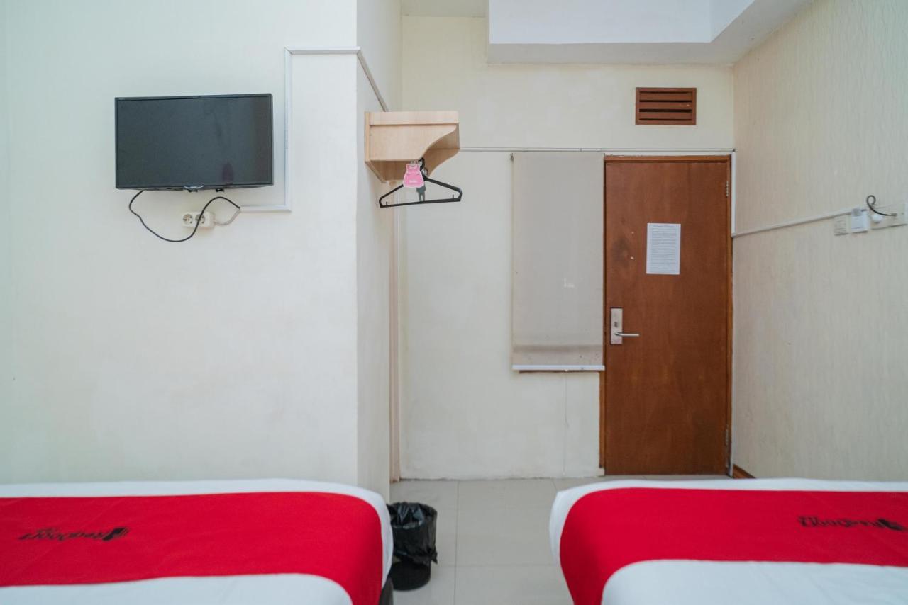 Reddoorz Near Flyover Arjosari مالانغ المظهر الخارجي الصورة